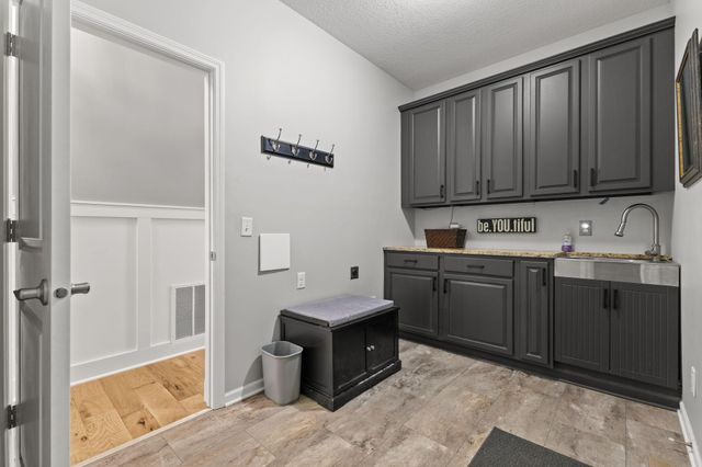 7515 61st Street S, Cottage Grove, MN 55016