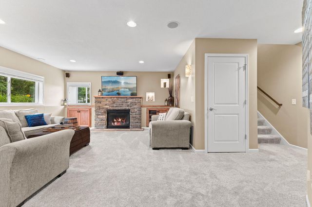 7515 61st Street S, Cottage Grove, MN 55016