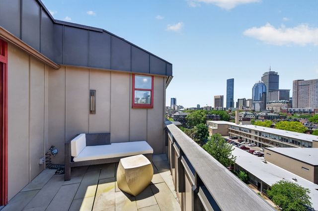 567 Tremont 32, Boston, MA 02118