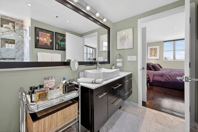 567 Tremont 32, Boston, MA 02118
