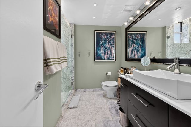 567 Tremont 32, Boston, MA 02118