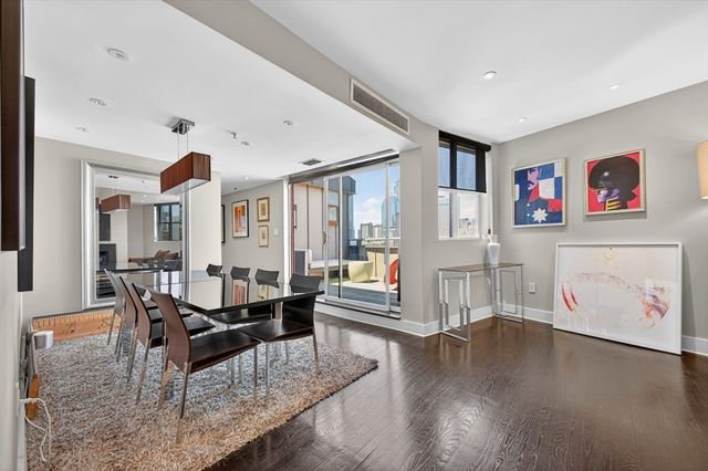 567 Tremont 32, Boston, MA 02118