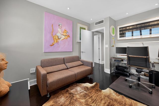 567 Tremont 32, Boston, MA 02118