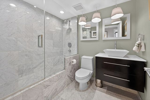 567 Tremont 32, Boston, MA 02118