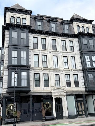 567 Tremont 32, Boston, MA 02118