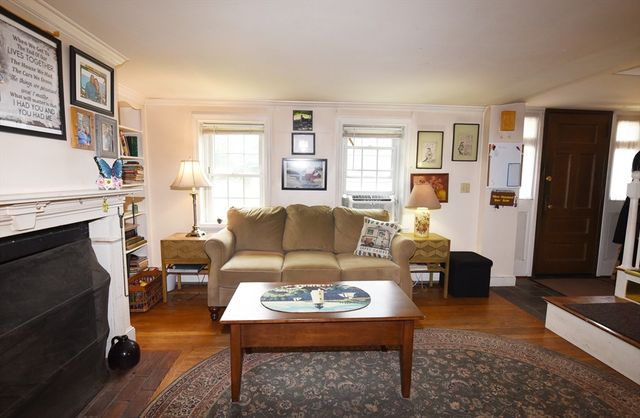 696 Summer, Rockland, MA 02370