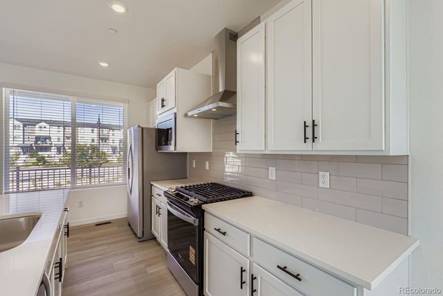 1751 Peak Loop, Broomfield, CO 80023