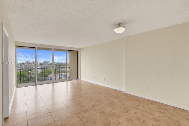 1470 NE 123rd Street A1213, North Miami, FL 33161