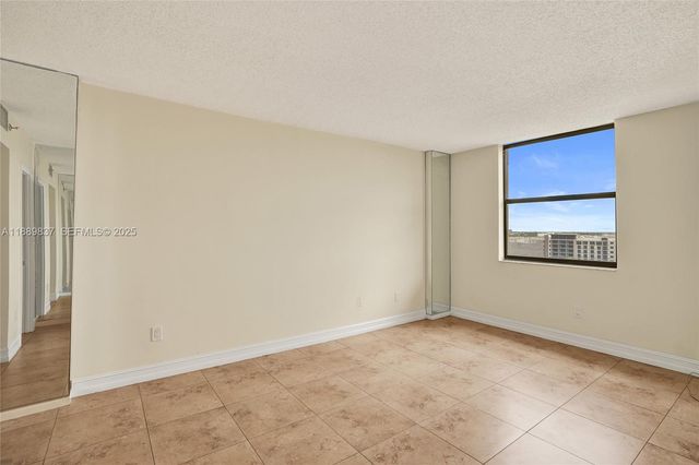 1470 NE 123rd Street A1213, North Miami, FL 33161