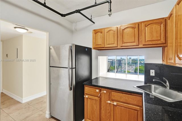 1470 NE 123rd Street A1213, North Miami, FL 33161