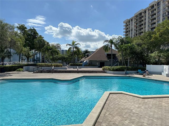 1470 NE 123rd Street A1213, North Miami, FL 33161