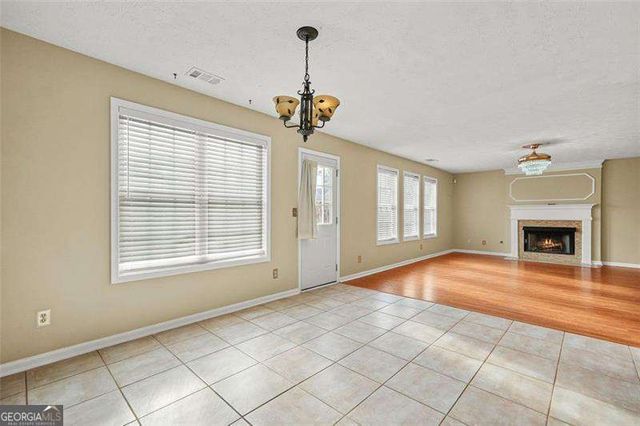 1210 HOGAN RIDGE Drive, Grayson, GA 30017