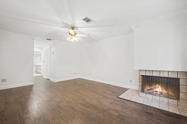 2920 Shady Lake Circle, Carrollton, TX 75006