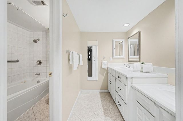 2920 Shady Lake Circle, Carrollton, TX 75006