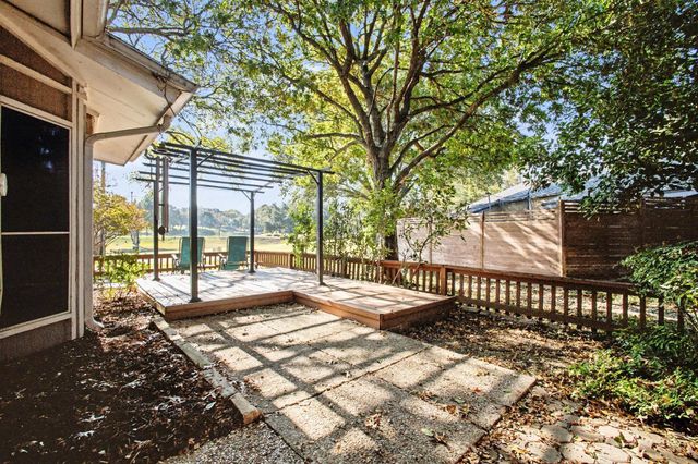 2920 Shady Lake Circle, Carrollton, TX 75006