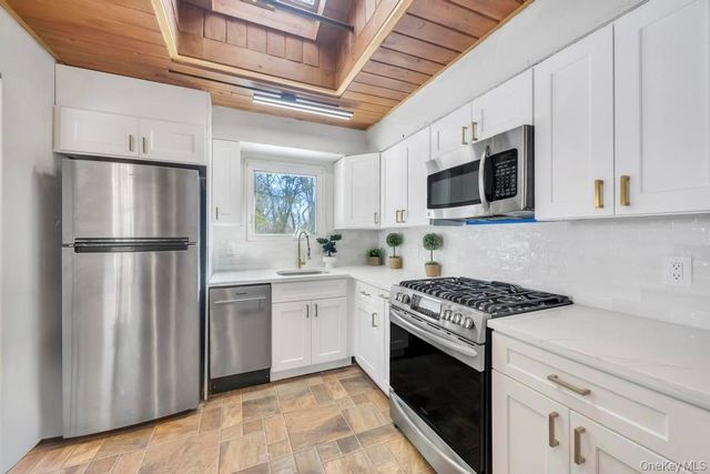 1175 Old Nichols Road, Islandia, NY 11749