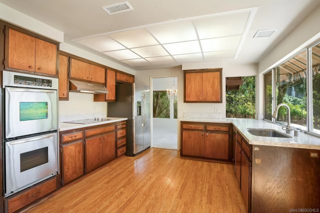 7415 Caminito Rialto, La Jolla, CA 92037