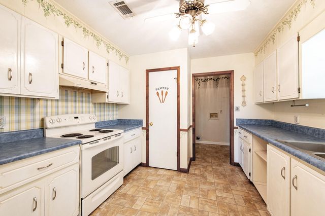 516 Hillcrest Drive, North Augusta, SC 29841