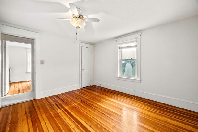 69 East St, South Hadley, MA 01075