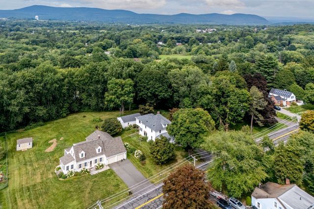 69 East St, South Hadley, MA 01075