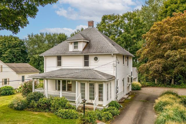 69 East St, South Hadley, MA 01075