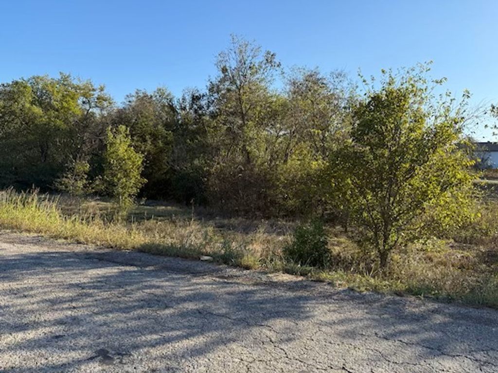 TBA CR 4023, Chilton, TX 76632