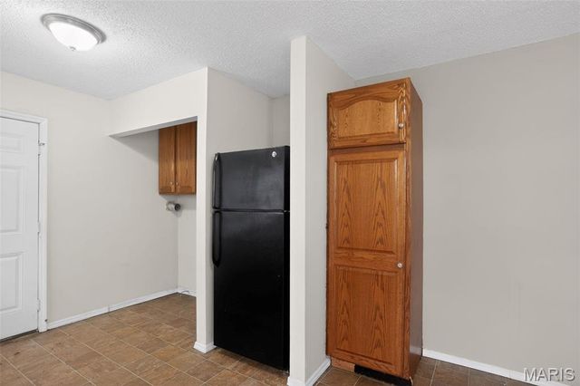 1209 Northdale Avenue, St Louis, MO 63138