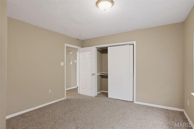 1209 Northdale Avenue, St Louis, MO 63138