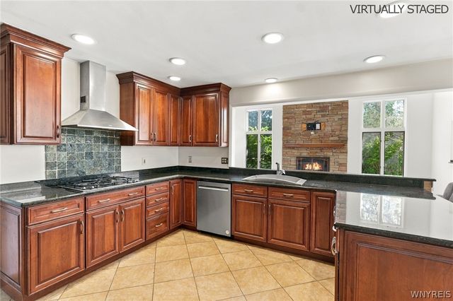 5553 Hidden Pines Court, Clarence, NY 14221
