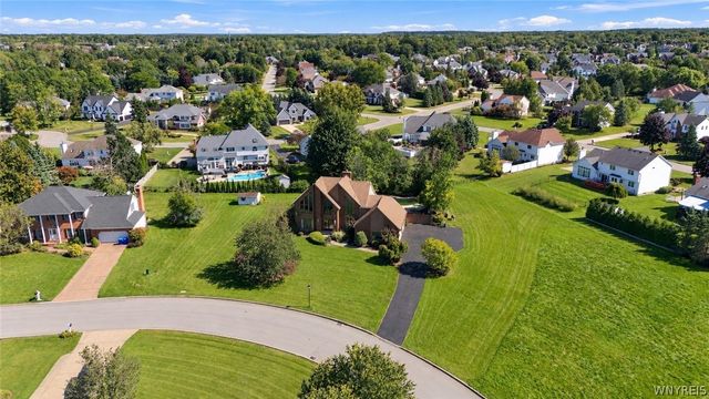 5553 Hidden Pines Court, Clarence, NY 14221