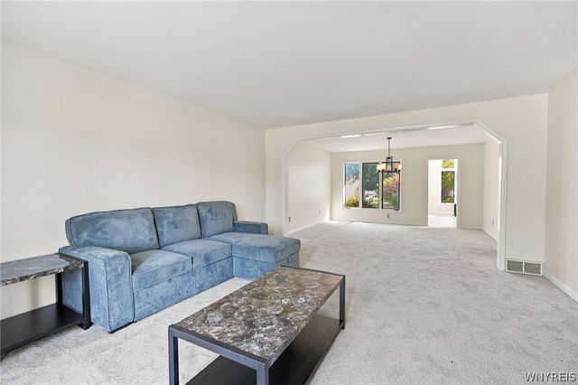 5553 Hidden Pines Court, Clarence, NY 14221