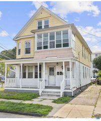 180 Peck Avenue, West Haven, CT 06516