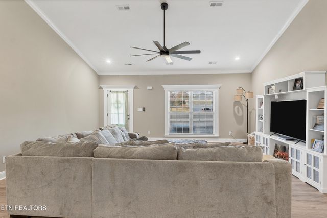 3141 Heather Glenn Drive, Maryville, TN 37801