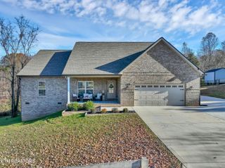 3141 Heather Glenn Drive, Maryville, TN 37801