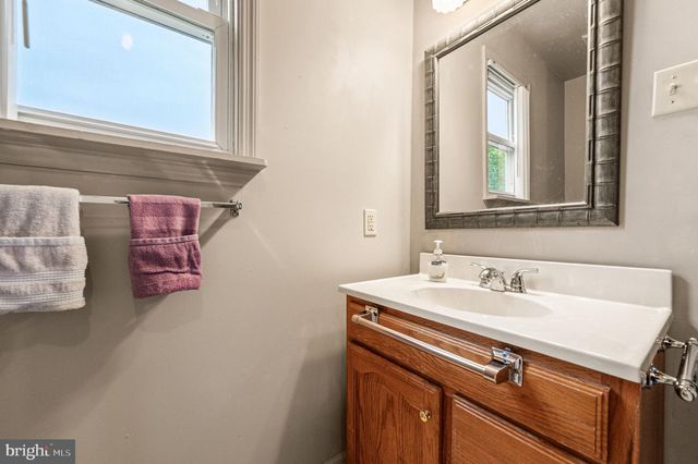 3620 CREAMERY RD, Bensalem, PA 19020