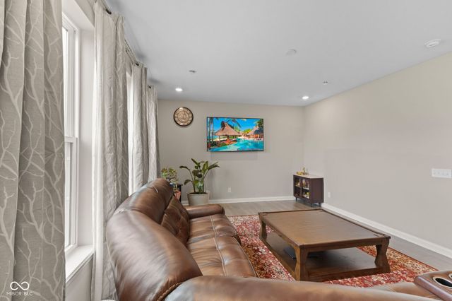 7320 Deerberg Drive, Indianapolis, IN 46259