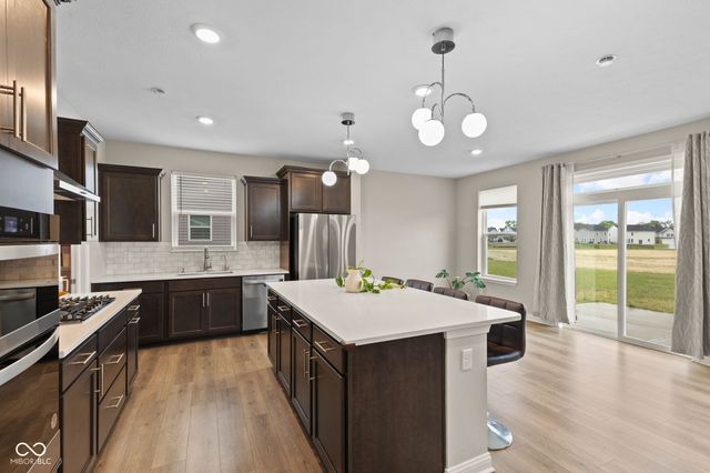 7320 Deerberg Drive, Indianapolis, IN 46259