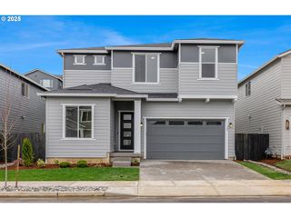 364 W MAPLE St, Washougal, WA 98671