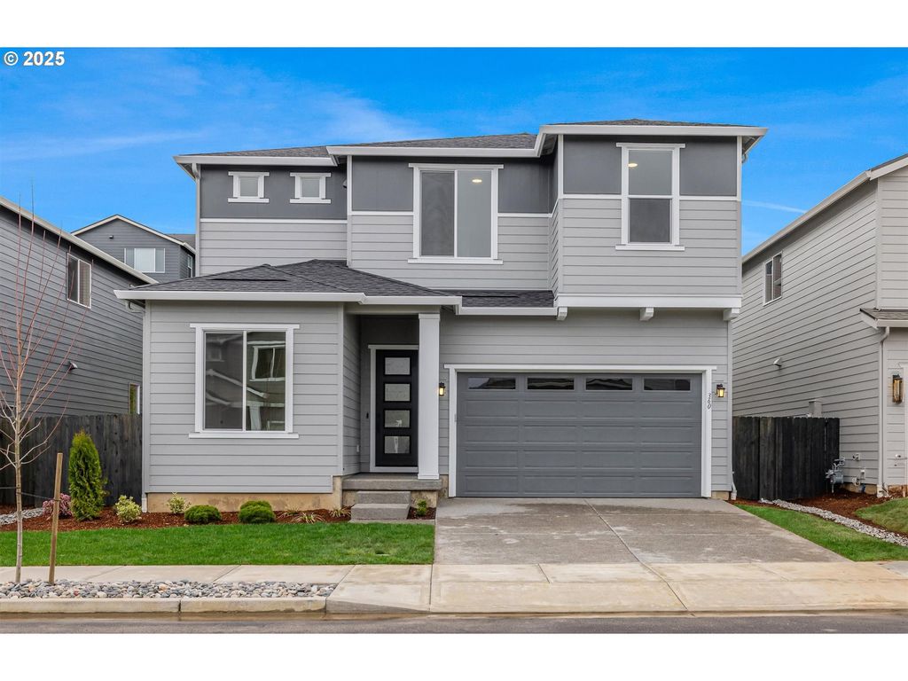364 W MAPLE St, Washougal, WA 98671