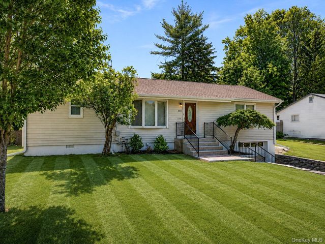 145 Wawayanda Avenue, Middletown, NY 10940
