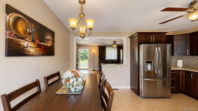 145 Wawayanda Avenue, Middletown, NY 10940