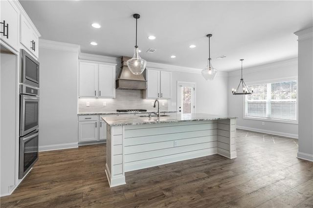 596 Calgary Downs Drive, Winder, GA 30680