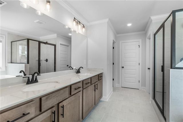 596 Calgary Downs Drive, Winder, GA 30680