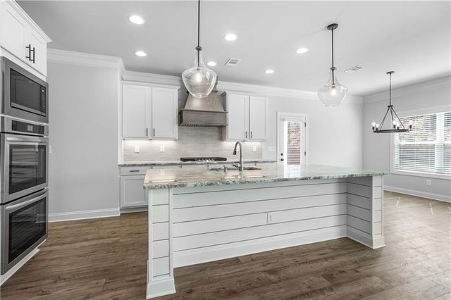 596 Calgary Downs Drive, Winder, GA 30680