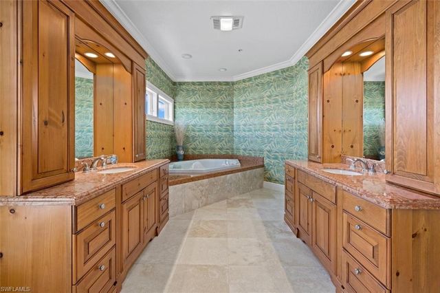 14 Grouper Hole DR, Boca Grande, FL 33921