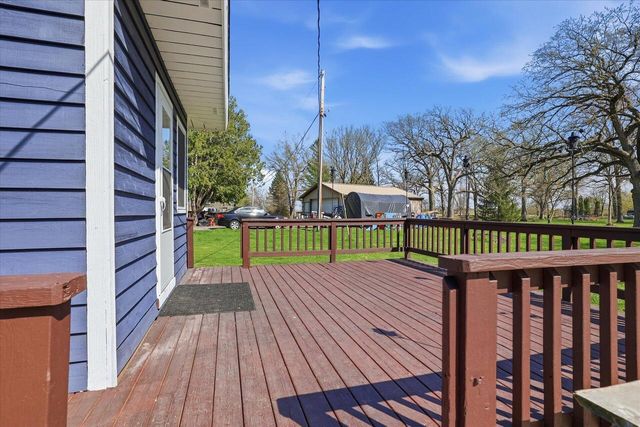 S107W19883 Shore DRIVE, Muskego, WI 53150