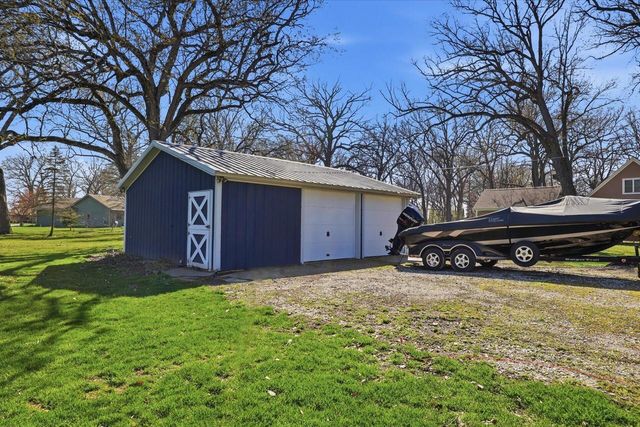S107W19883 Shore DRIVE, Muskego, WI 53150