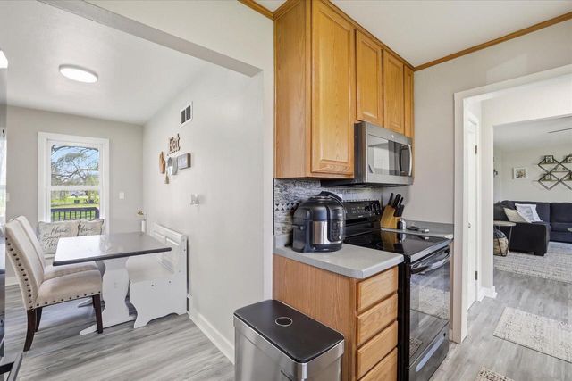 S107W19883 Shore DRIVE, Muskego, WI 53150