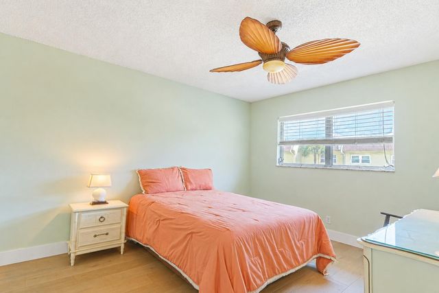 632 SNUG HARBOR Drive D18, Boynton Beach, FL 33435
