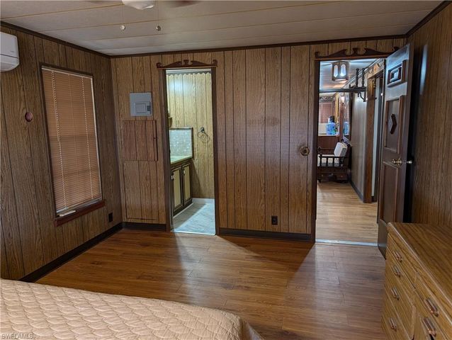 807 Holly Berry CT, North Fort Myers, FL 33917